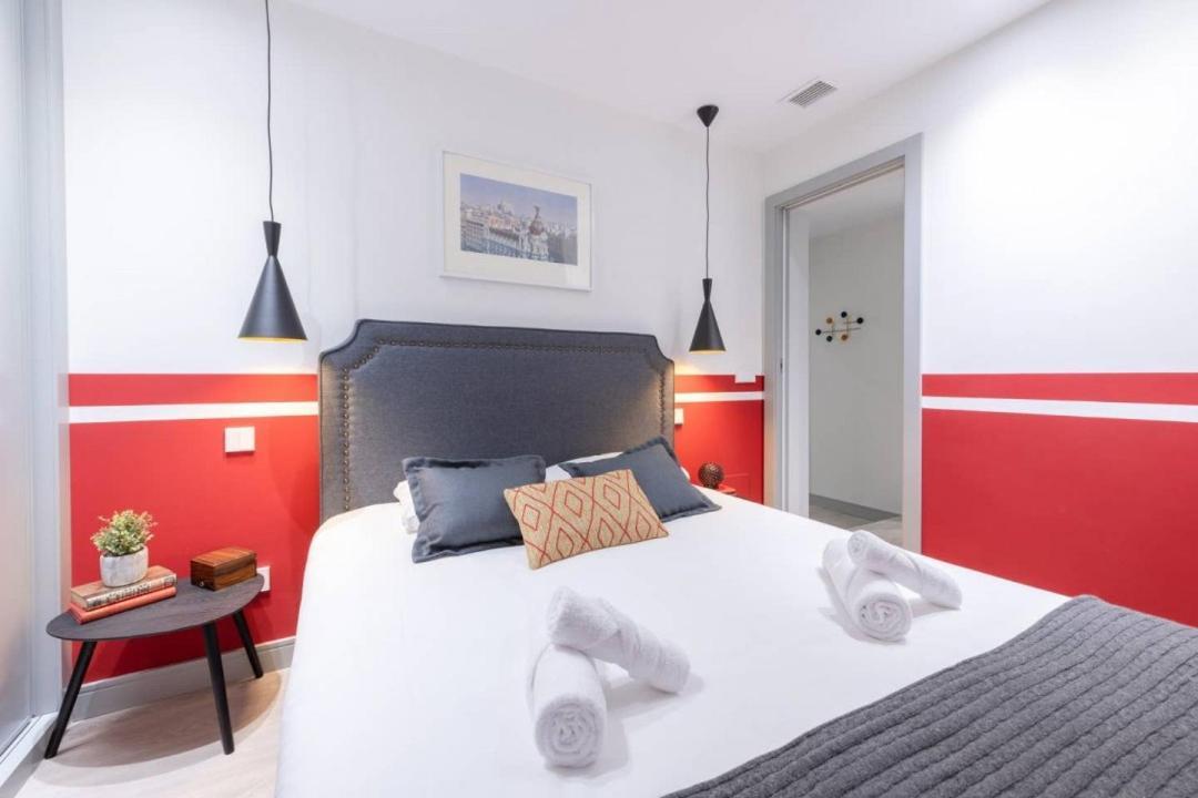 Sophisticated Brand New Flat Apartment Madrid Exterior photo
