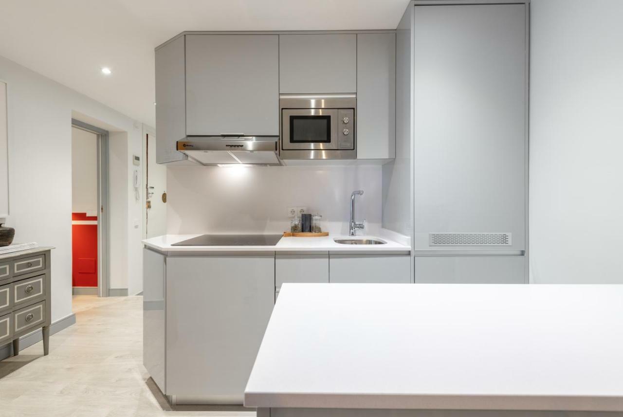 Sophisticated Brand New Flat Apartment Madrid Exterior photo